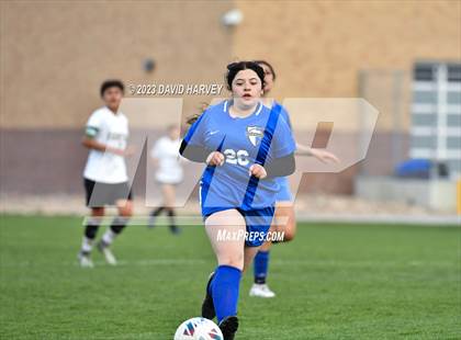 Thumbnail 3 in Aurora Central vs Alameda photogallery.