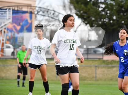 Thumbnail 2 in Aurora Central vs Alameda photogallery.