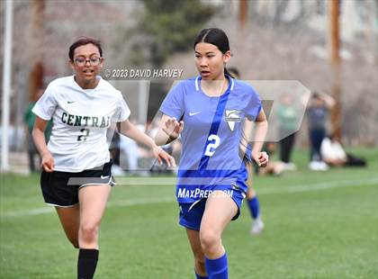 Thumbnail 2 in Aurora Central vs Alameda photogallery.