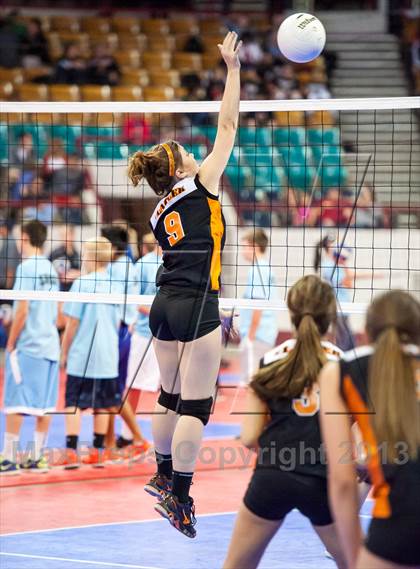 Thumbnail 2 in Flagler vs. Rocky Mountain Lutheran (CHSAA 1A Pool 3) photogallery.