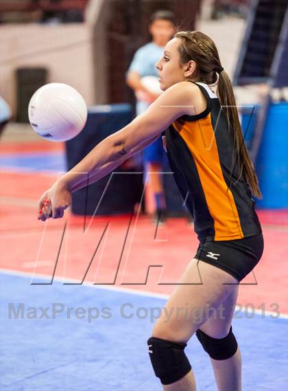 Thumbnail 1 in Flagler vs. Rocky Mountain Lutheran (CHSAA 1A Pool 3) photogallery.