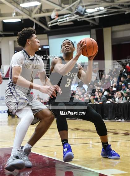 Thumbnail 3 in Montverde Academy vs. Sierra Canyon (Spalding Hoophall Classic) photogallery.