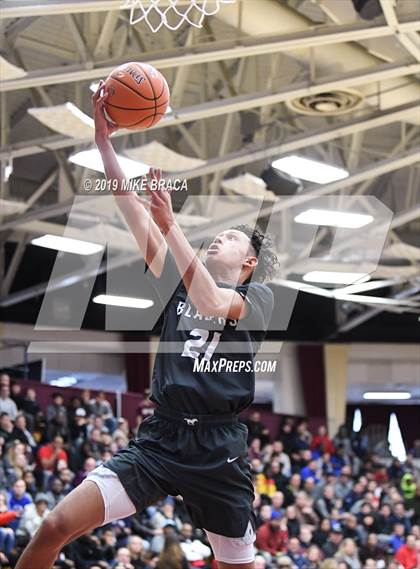 Thumbnail 1 in Montverde Academy vs. Sierra Canyon (Spalding Hoophall Classic) photogallery.