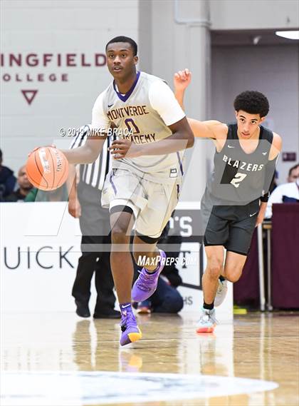 Thumbnail 2 in Montverde Academy vs. Sierra Canyon (Spalding Hoophall Classic) photogallery.