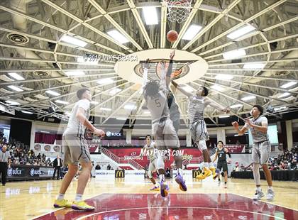Thumbnail 3 in Montverde Academy vs. Sierra Canyon (Spalding Hoophall Classic) photogallery.