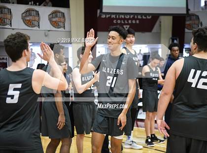 Thumbnail 3 in Montverde Academy vs. Sierra Canyon (Spalding Hoophall Classic) photogallery.