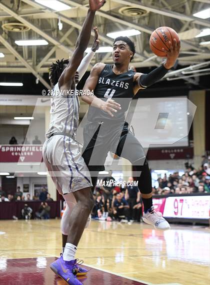 Thumbnail 1 in Montverde Academy vs. Sierra Canyon (Spalding Hoophall Classic) photogallery.