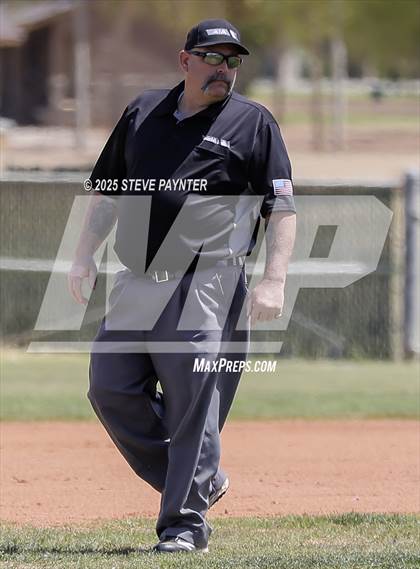 Thumbnail 2 in Cathedral Prep vs Gila Ridge photogallery.