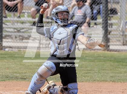 Thumbnail 3 in Cathedral Prep vs Gila Ridge photogallery.