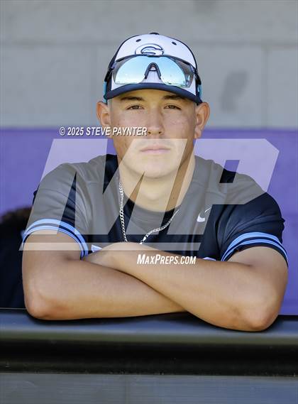 Thumbnail 3 in Cathedral Prep vs Gila Ridge photogallery.