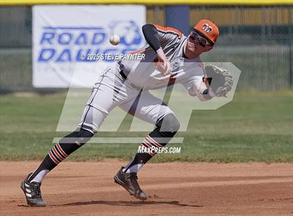 Thumbnail 1 in Cathedral Prep vs Gila Ridge photogallery.