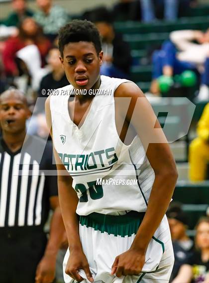 Thumbnail 1 in Dinuba @ Hoover (CIF Division 3-Central Section Quarterfinal) photogallery.