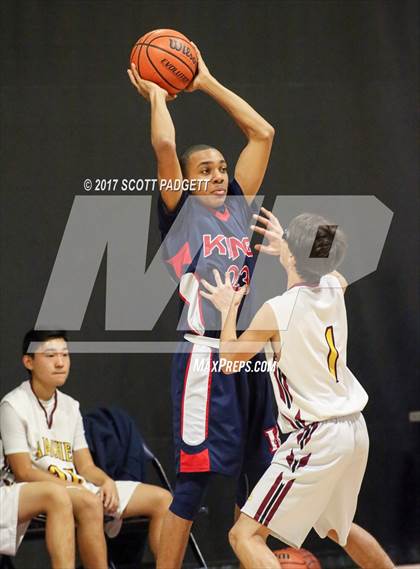 Thumbnail 3 in King vs. Arcadia photogallery.