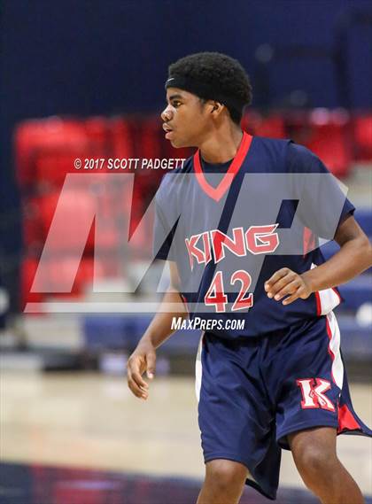 Thumbnail 3 in King vs. Arcadia photogallery.