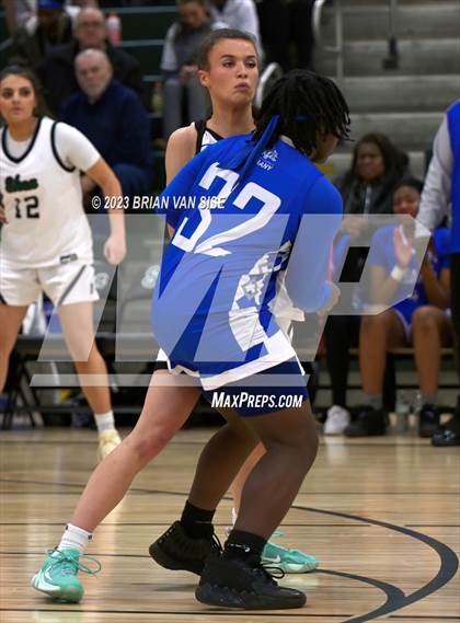 Thumbnail 2 in Albany @ Shenendehowa photogallery.
