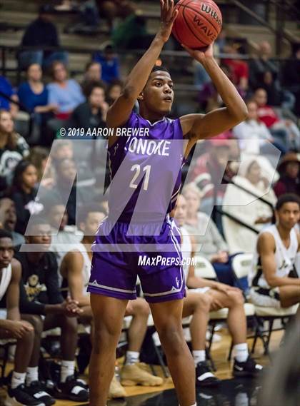 Thumbnail 1 in Lonoke vs Robinson photogallery.