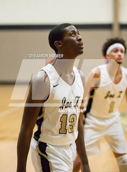 Thumbnail 2 in Lonoke vs Robinson photogallery.
