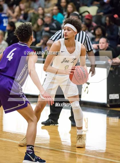 Thumbnail 1 in Lonoke vs Robinson photogallery.