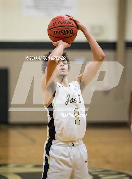 Thumbnail 2 in Lonoke vs Robinson photogallery.