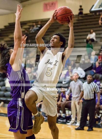 Thumbnail 3 in Lonoke vs Robinson photogallery.
