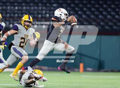 Thumbnail 2 in Lamar @ Bowie photogallery.