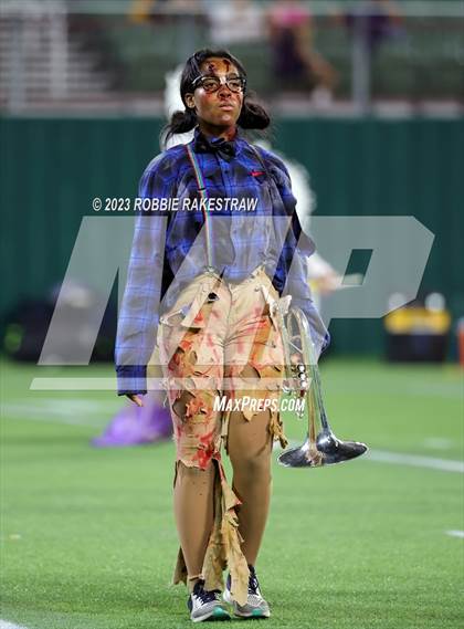 Thumbnail 1 in Lamar @ Bowie photogallery.