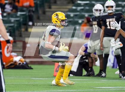 Thumbnail 1 in Lamar @ Bowie photogallery.