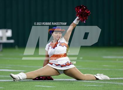 Thumbnail 1 in Lamar @ Bowie photogallery.