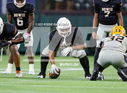 Thumbnail 3 in Lamar @ Bowie photogallery.
