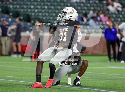 Thumbnail 3 in Lamar @ Bowie photogallery.