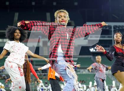 Thumbnail 1 in Lamar @ Bowie photogallery.