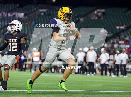 Thumbnail 3 in Lamar @ Bowie photogallery.