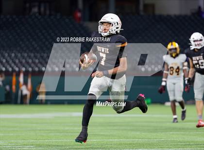 Thumbnail 1 in Lamar @ Bowie photogallery.