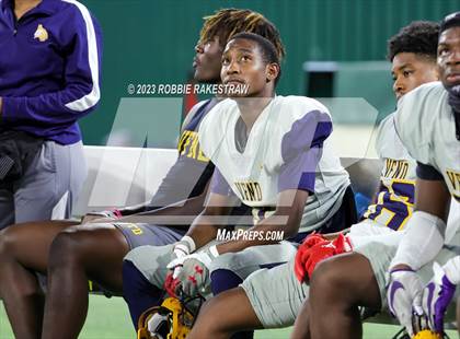Thumbnail 1 in Lamar @ Bowie photogallery.