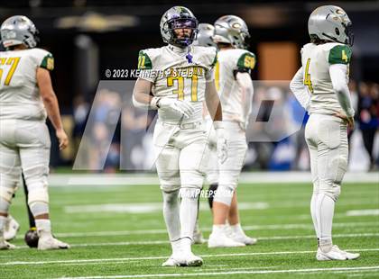 Thumbnail 1 in St. Charles Catholic vs. Calvary Baptist Academy (LHSAA Division III Select Final) photogallery.