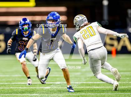 Thumbnail 2 in St. Charles Catholic vs. Calvary Baptist Academy (LHSAA Division III Select Final) photogallery.