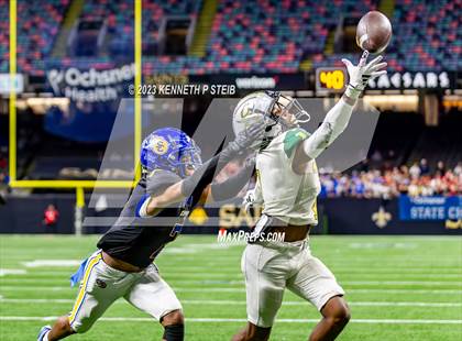 Thumbnail 3 in St. Charles Catholic vs. Calvary Baptist Academy (LHSAA Division III Select Final) photogallery.