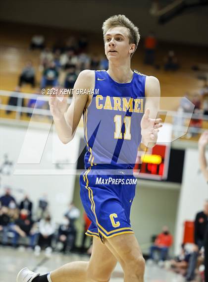 Thumbnail 2 in Carmel vs Lafayette Jefferson (IHSAA 4A Regional Championship) photogallery.