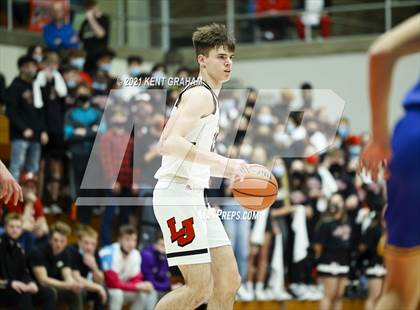 Thumbnail 2 in Carmel vs Lafayette Jefferson (IHSAA 4A Regional Championship) photogallery.