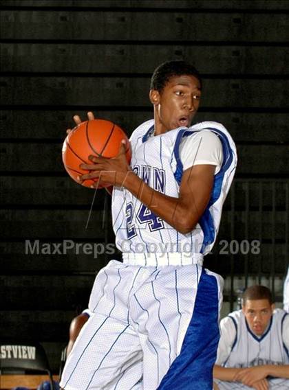 Thumbnail 3 in Jordan vs. Cleveland (Max Preps Holiday Classic) photogallery.