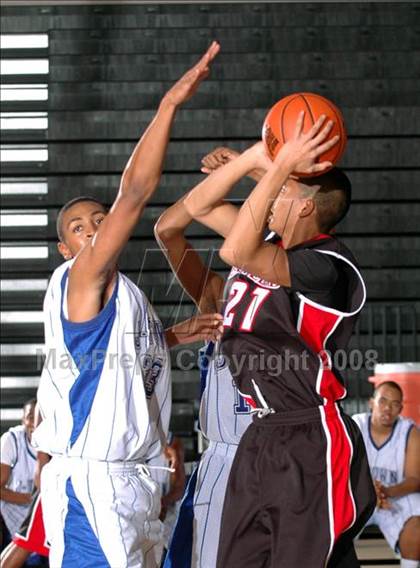 Thumbnail 2 in Jordan vs. Cleveland (Max Preps Holiday Classic) photogallery.
