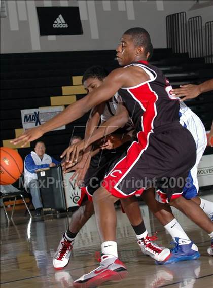 Thumbnail 2 in Jordan vs. Cleveland (Max Preps Holiday Classic) photogallery.