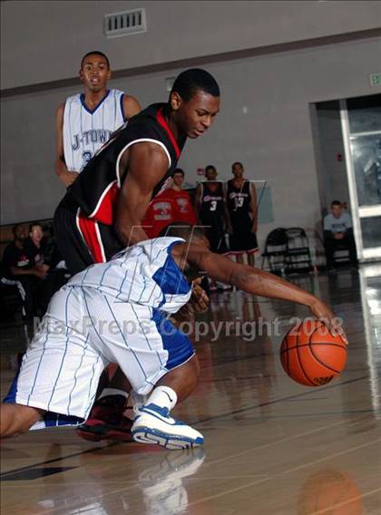 Thumbnail 3 in Jordan vs. Cleveland (Max Preps Holiday Classic) photogallery.