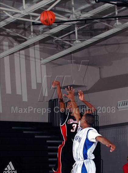Thumbnail 2 in Jordan vs. Cleveland (Max Preps Holiday Classic) photogallery.