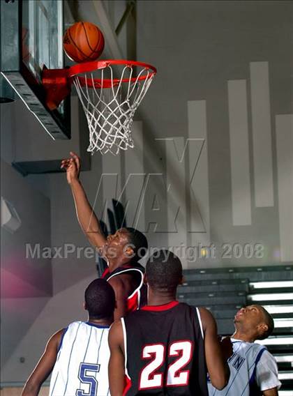 Thumbnail 2 in Jordan vs. Cleveland (Max Preps Holiday Classic) photogallery.