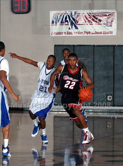 Thumbnail 3 in Jordan vs. Cleveland (Max Preps Holiday Classic) photogallery.