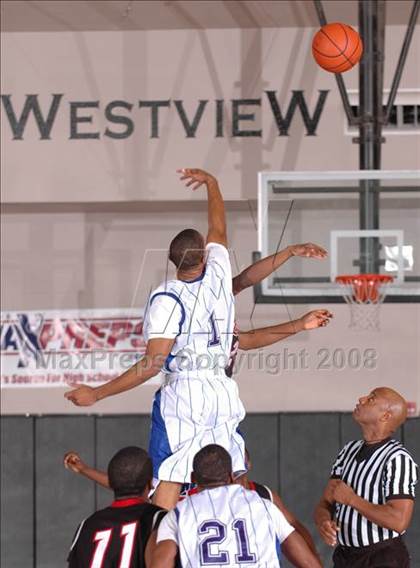 Thumbnail 2 in Jordan vs. Cleveland (Max Preps Holiday Classic) photogallery.