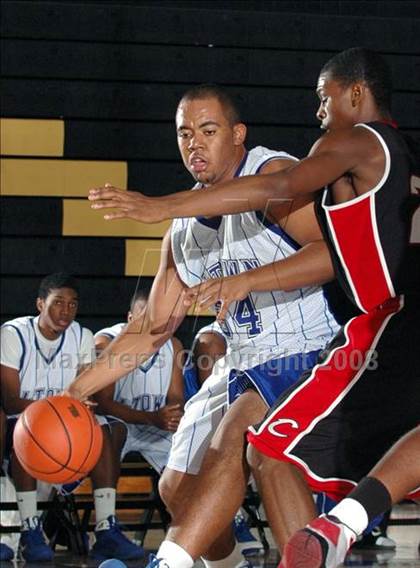 Thumbnail 2 in Jordan vs. Cleveland (Max Preps Holiday Classic) photogallery.