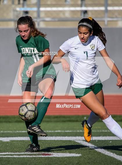 Thumbnail 1 in South Hills vs. Bonita photogallery.