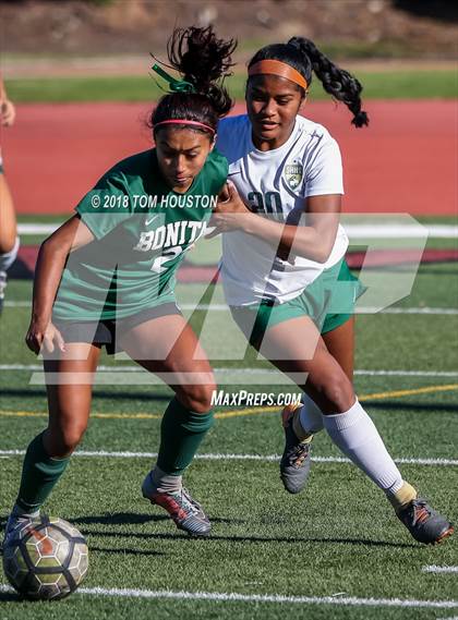 Thumbnail 3 in South Hills vs. Bonita photogallery.